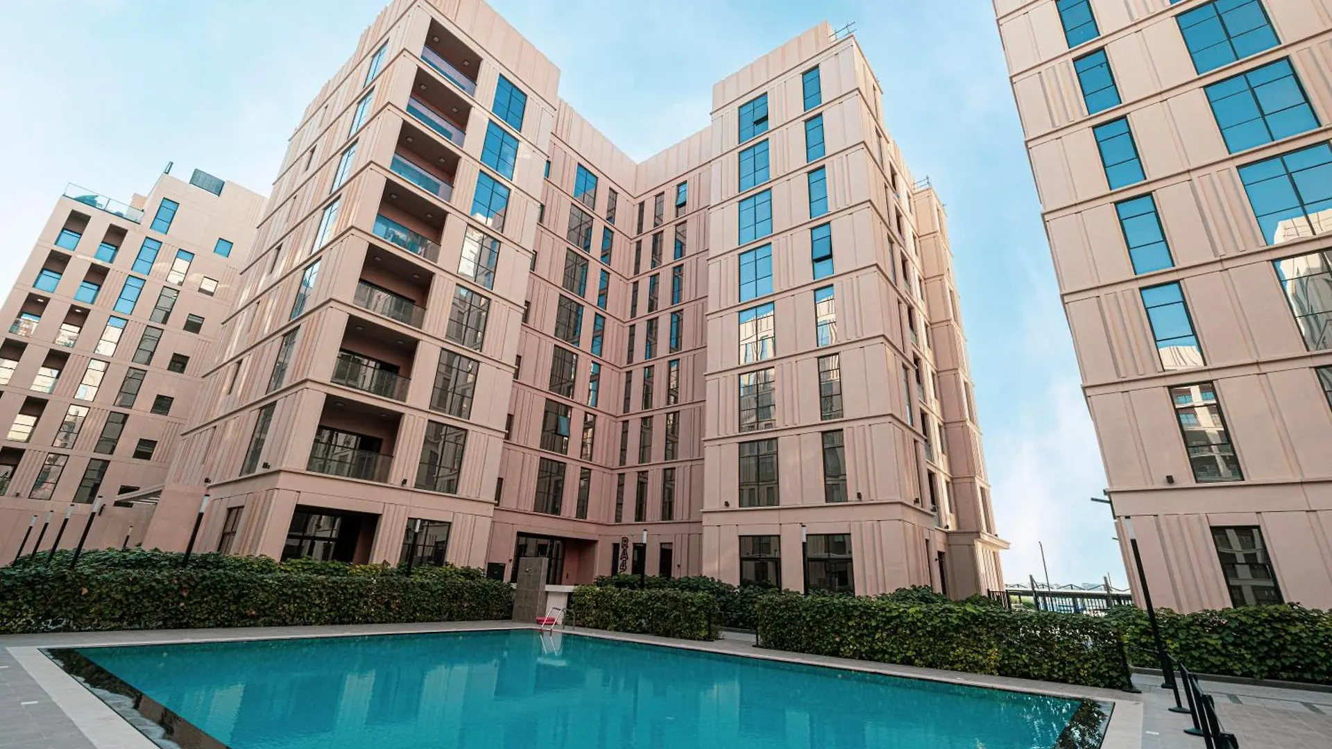 Luxury 1Br Penthouse With Skyviews Appartement Sharjah