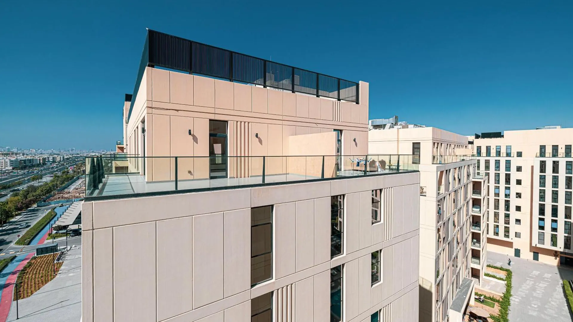 Luxury 1Br Penthouse With Skyviews Appartement Sharjah