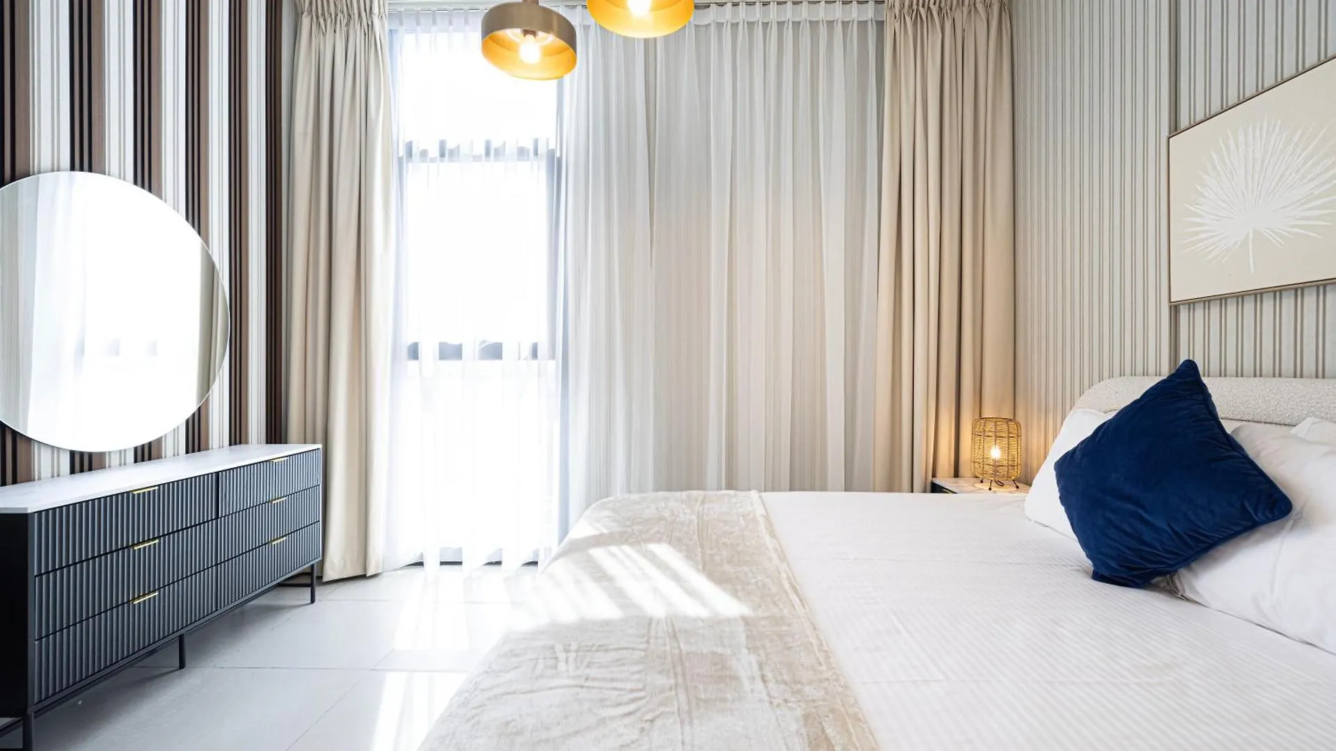 Luxury 1Br Penthouse With Skyviews Appartement Sharjah 0*,
